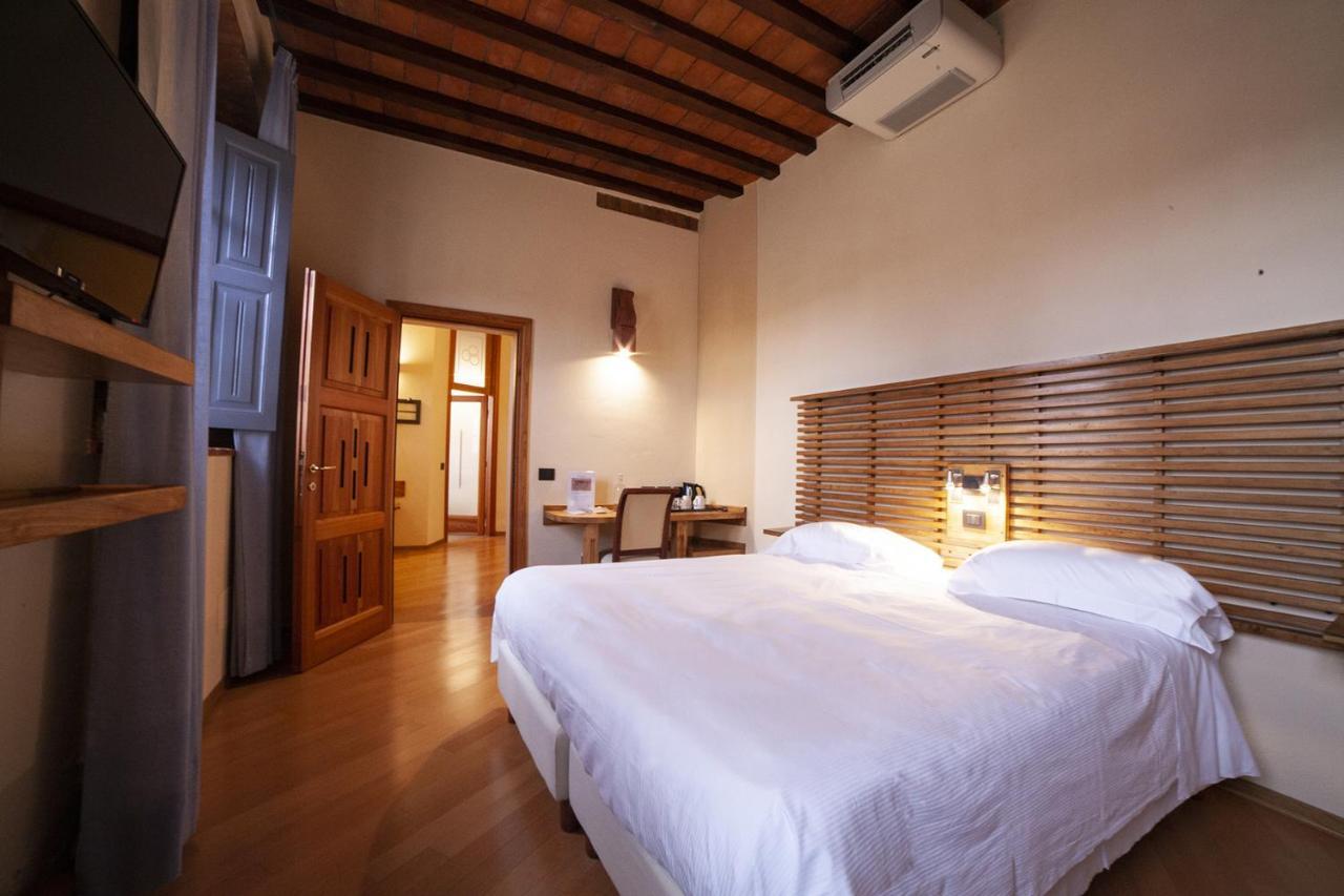 Agriturismo Cascina Farisengo Stagno Lombardo Luaran gambar