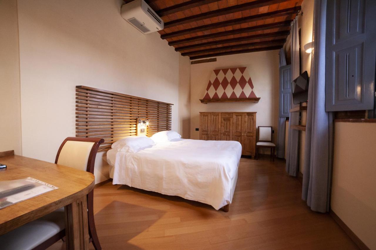 Agriturismo Cascina Farisengo Stagno Lombardo Luaran gambar