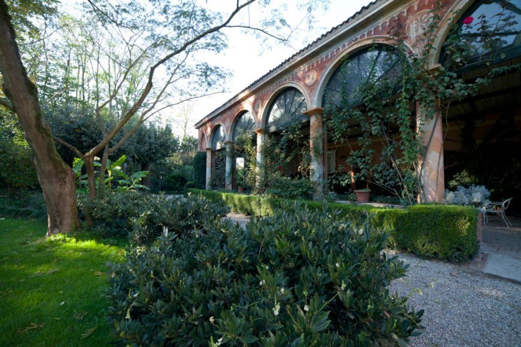 Agriturismo Cascina Farisengo Stagno Lombardo Luaran gambar