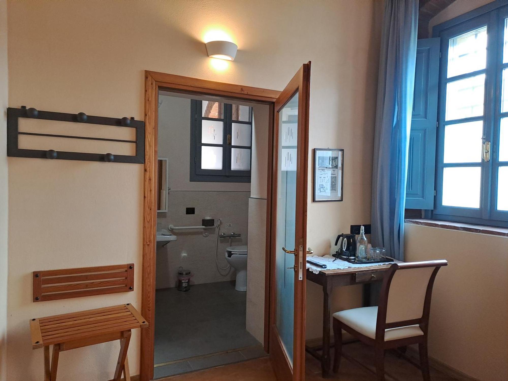 Agriturismo Cascina Farisengo Stagno Lombardo Luaran gambar